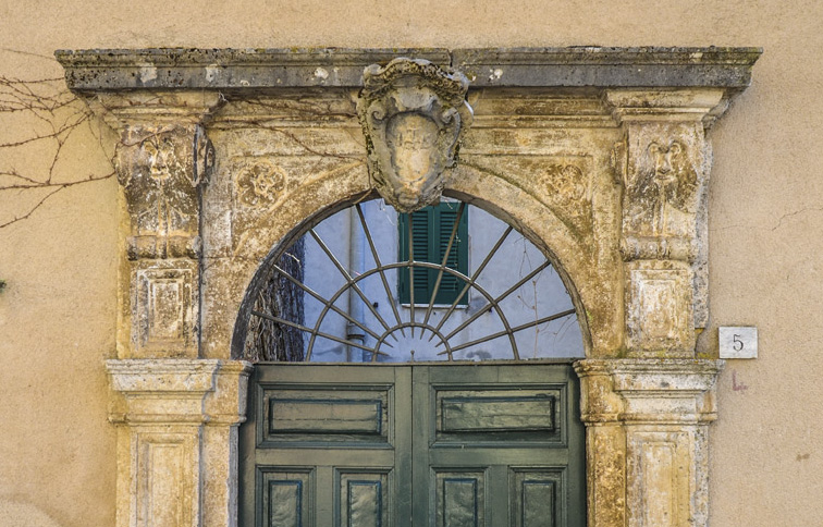 portone di piazza umberto-I